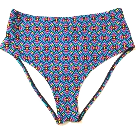 CUPSHE HIGH-WAIST GEOMETRIC BIKINI BOTTOM SIZE MEDIUM NWT - Picture 1 of 5